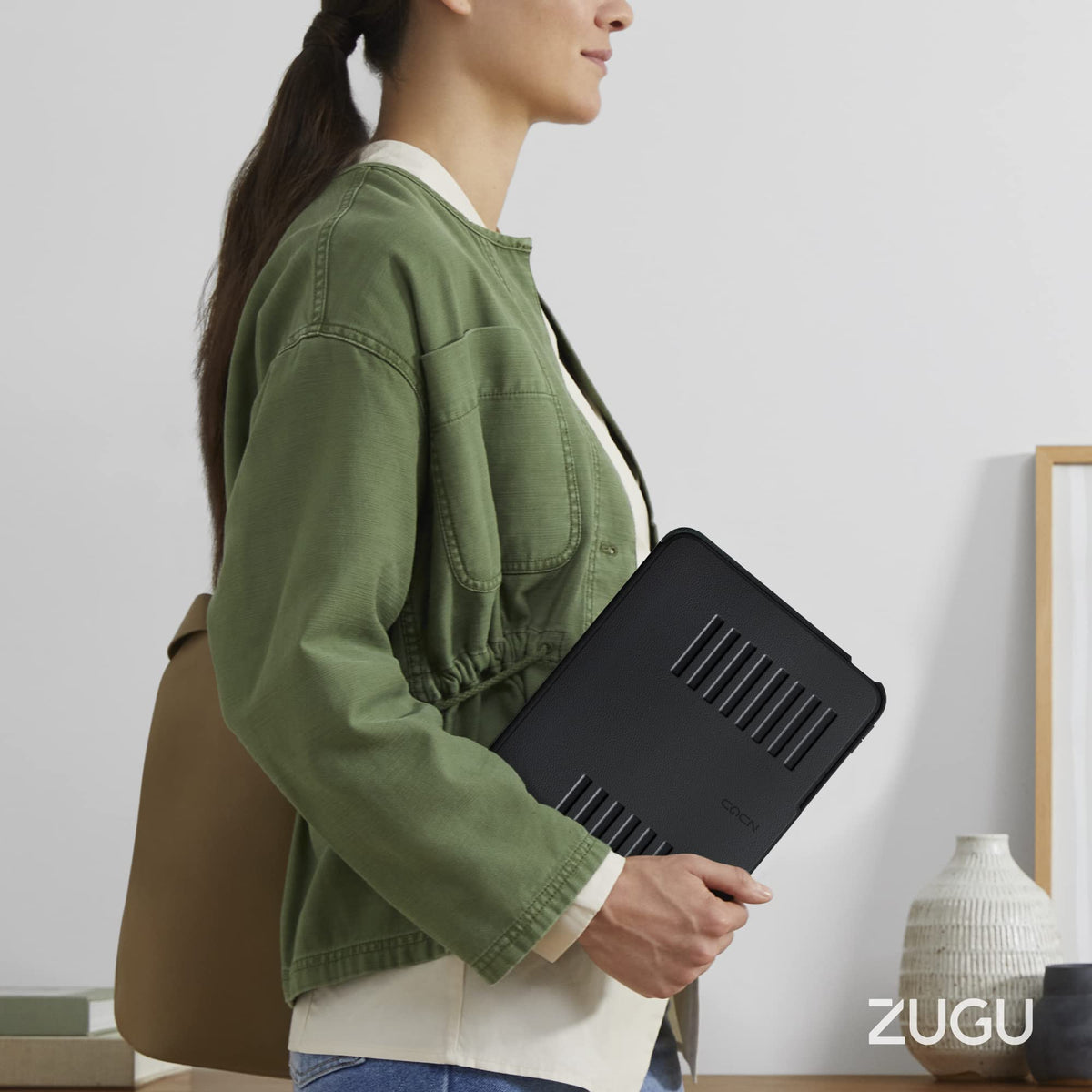 Black iPad Case L3434