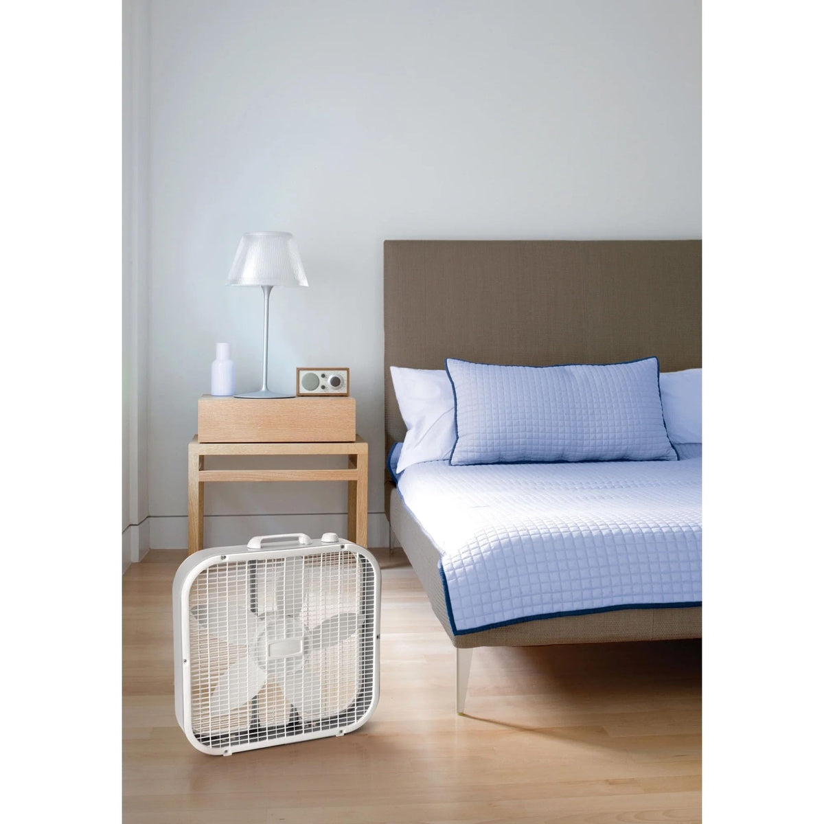20 Inch White Box Fan 3 Speed O722742