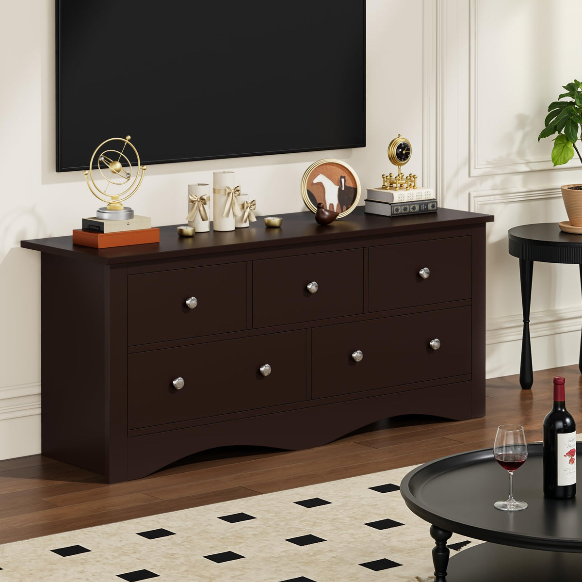 Brown 5 Drawer Dresser W792